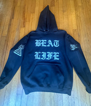 Load image into Gallery viewer, Beat Life Hoodie (Black)
